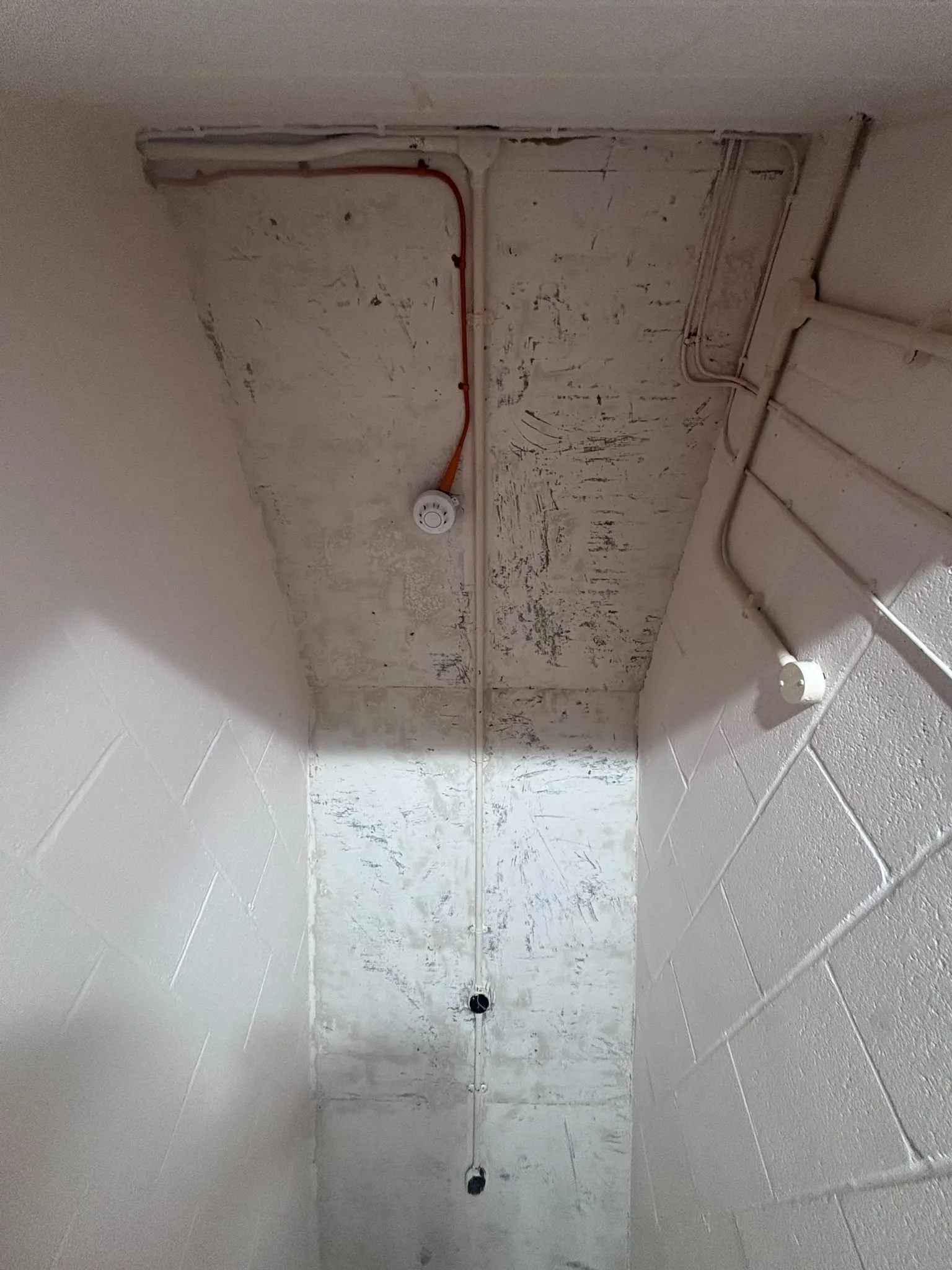 Licensed asbestos gasket removal in a Plumstead commercial property